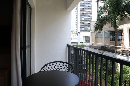 Varanda de kitnet/studio para alugar com 1 quarto, 28m² em Barra Funda, São Paulo