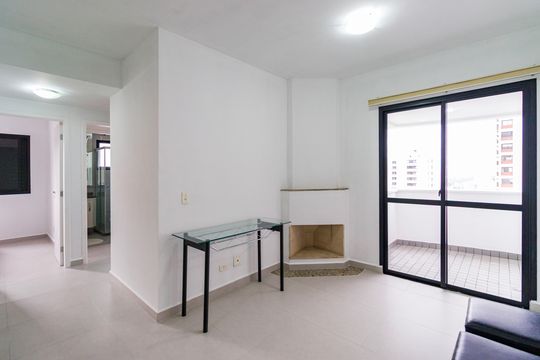Sala de apartamento para alugar com 3 quartos, 63m² em Vila Andrade, São Paulo