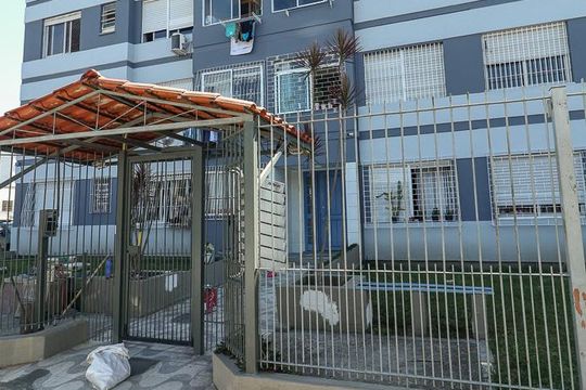 Fachada de apartamento para alugar com 1 quarto, 65m² em Jardim Dona Leopoldina, Porto Alegre