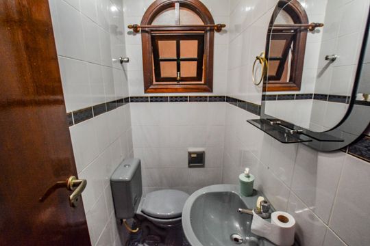 Lavabo de casa à venda com 3 quartos, 220m² em Jardim Ana Maria, Santo André