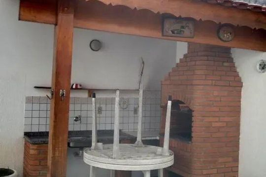 Casa à venda com 4 quartos, 287m² em Jardim Textil, São Paulo