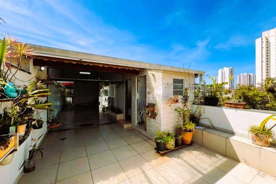 Apartamento à venda com 2 quartos, 157m² em Vila Alzira, Santo André