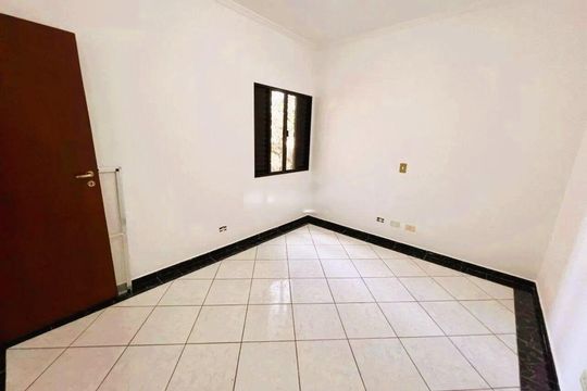 Apartamento à venda com 2 quartos, 157m² em Vila Alzira, Santo André