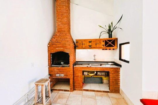 Apartamento à venda com 2 quartos, 157m² em Vila Alzira, Santo André