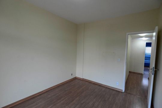 Quarto 3 de apartamento para alugar com 4 quartos, 140m² em Grajaú, Rio de Janeiro