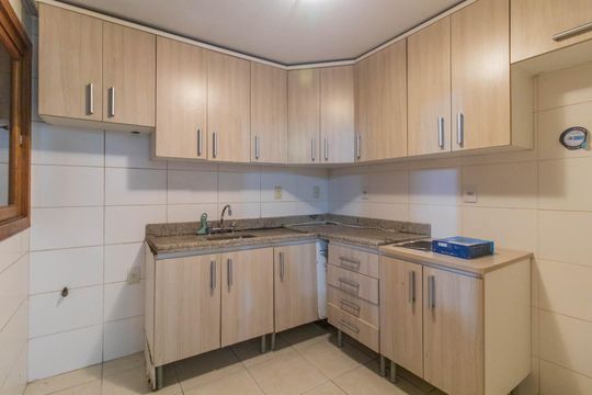 Cozinha de apartamento à venda com 3 quartos, 142m² em Menino Deus, Porto Alegre