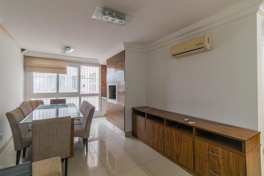 Apartamento à venda com 3 quartos, 142m² em Menino Deus, Porto Alegre