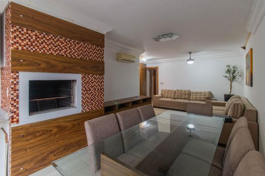 Sala de apartamento à venda com 3 quartos, 142m² em Menino Deus, Porto Alegre