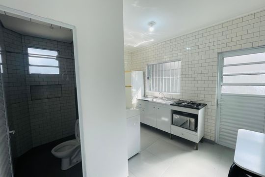 Sala/Cozinha de apartamento para alugar com 1 quarto, 22m² em Vila Operária, Guarulhos