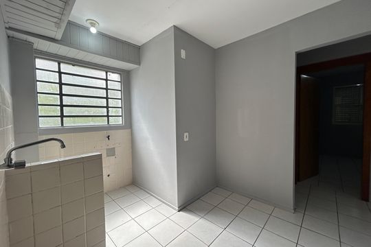 Cozinha de apartamento à venda com 2 quartos, 45m² em Rondônia, Novo Hamburgo