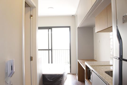 Cozinha de kitnet/studio para alugar com 1 quarto, 21m² em Santa Efigênia, São Paulo