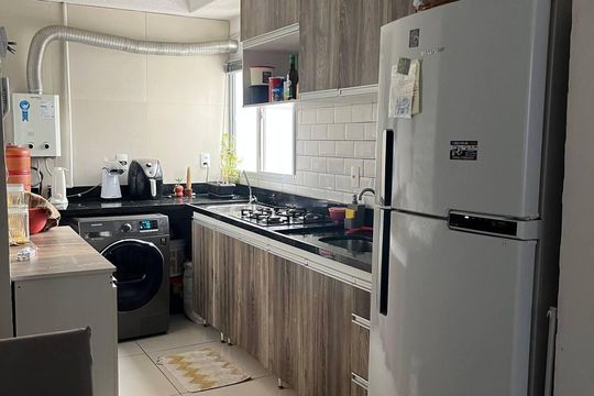 Cozinha de apartamento para alugar com 2 quartos, 45m² em Recreio dos Bandeirantes, Rio de Janeiro