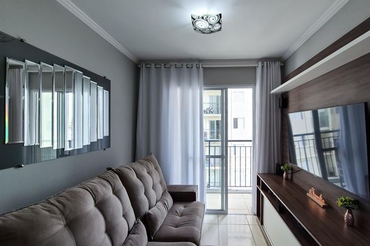 Sala de apartamento à venda com 2 quartos, 48m² em Bairro dos Casa, São Bernardo do Campo