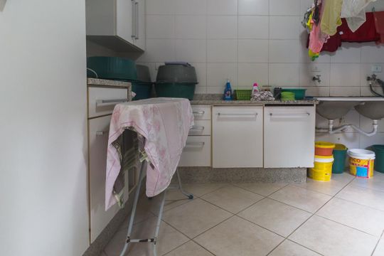 Área de Serviço de casa para alugar com 5 quartos, 1004m² em Conjunto Alvorada, Poá
