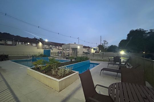 Área comum - Piscina de apartamento para alugar com 2 quartos, 42m² em Rondônia, Novo Hamburgo