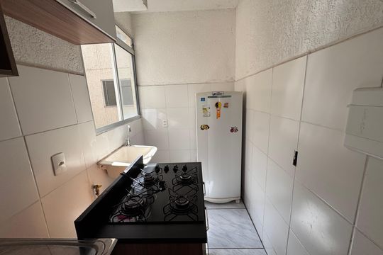 Cozinha de apartamento para alugar com 2 quartos, 48m² em Santos Dumont, São Leopoldo