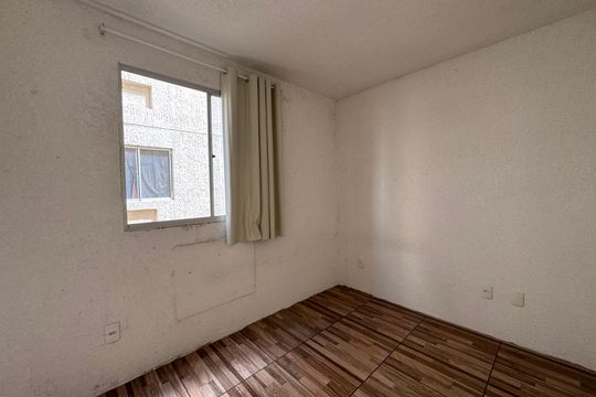 Quarto 2 de apartamento para alugar com 2 quartos, 48m² em Santos Dumont, São Leopoldo