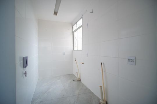 Cozinha de apartamento para alugar com 2 quartos, 41m² em Sarandi, Porto Alegre
