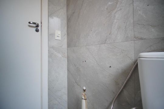 Banheiro Corredor de apartamento para alugar com 2 quartos, 41m² em Sarandi, Porto Alegre