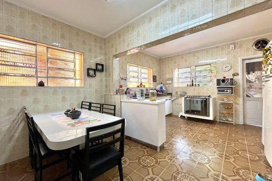 Cozinha de casa à venda com 5 quartos, 358m² em Indianópolis, São Paulo