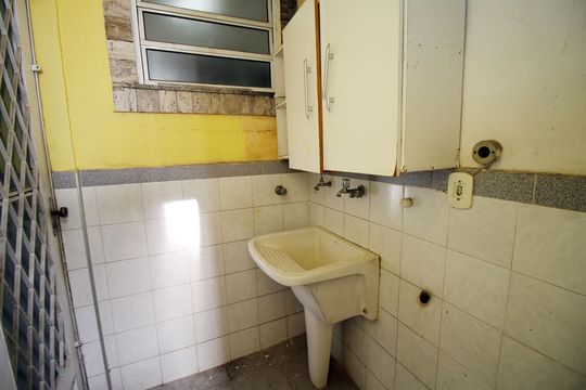 Área de Serviço de casa à venda com 5 quartos, 150m² em Brás de Pina, Rio de Janeiro