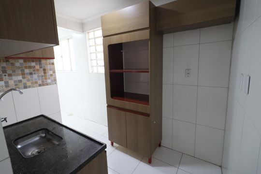Cozinha de apartamento à venda com 2 quartos, 42m² em São Pedro, Osasco