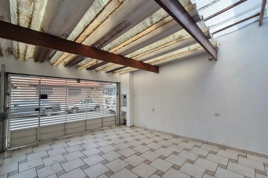 Garagem de casa para alugar com 3 quartos, 126m² em Paulicéia, São Bernardo do Campo