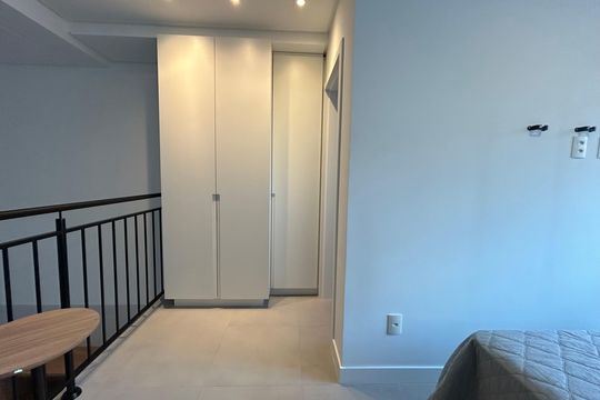 Suíte  de apartamento para alugar com 1 quarto, 63m² em Centro, Florianópolis