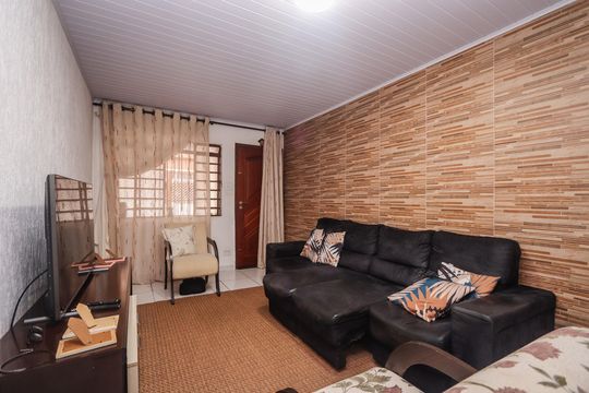 Sala de casa à venda com 3 quartos, 166m² em Jardim Maria Duarte, São Paulo