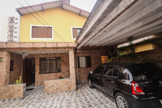 Garagem de casa à venda com 3 quartos, 166m² em Jardim Maria Duarte, São Paulo