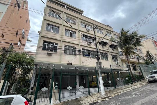 Fachada de apartamento para alugar com 3 quartos, 172m² em Tijuca, Rio de Janeiro