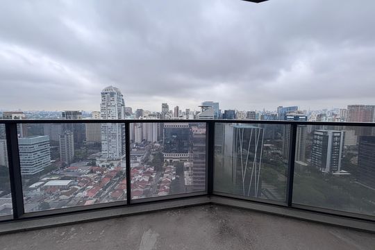 Vista da Varanda de apartamento à venda com 1 quarto, 154m² em Vila Olímpia, São Paulo