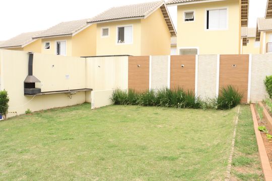 Área comum de casa de condomínio para alugar com 2 quartos, 80m² em Chácara Ondas Verdes, Cotia