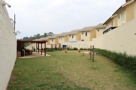 Área comum de casa de condomínio para alugar com 2 quartos, 80m² em Chácara Ondas Verdes, Cotia