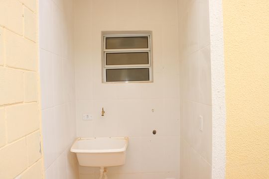 Área de Serviço de casa de condomínio para alugar com 2 quartos, 80m² em Chácara Ondas Verdes, Cotia