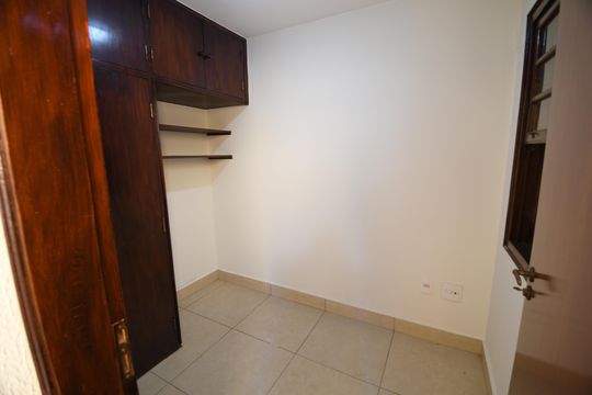 Quarto de Serviço de casa à venda com 4 quartos, 270m² em Jardim Santa Genebra Ii (barão Geraldo), Campinas