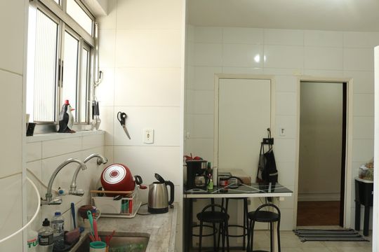 Cozinha de apartamento à venda com 3 quartos, 127m² em Bom Retiro, São Paulo