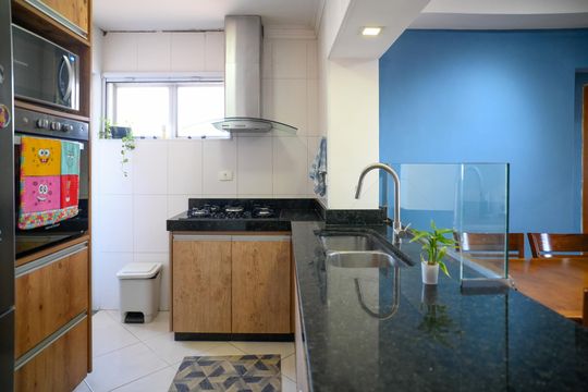 Cozinha de apartamento à venda com 2 quartos, 60m² em Vila das Merces, São Paulo