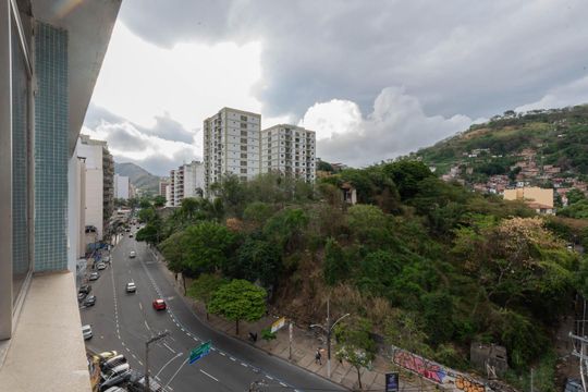 Vista da Sala de apartamento à venda com 2 quartos, 70m² em Vila Isabel, Rio de Janeiro