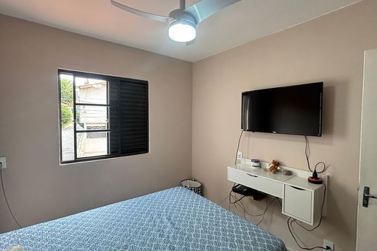 Quarto 1 de casa à venda com 3 quartos, 100m² em Parque Erasmo Assunção, Santo André