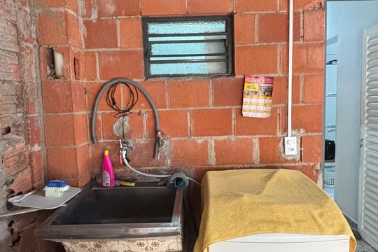 Área de Serviço de casa à venda com 3 quartos, 100m² em Parque Erasmo Assunção, Santo André