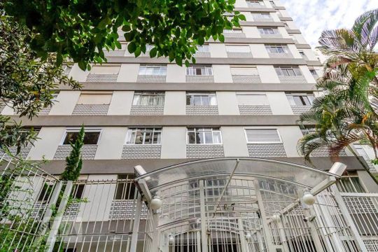Fachada de apartamento à venda com 2 quartos, 60m² em Consolação, São Paulo