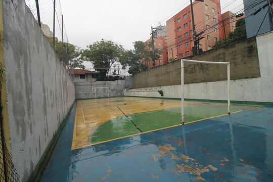 Área comum de casa à venda com 5 quartos, 212m² em Jardim Ubirajara, São Paulo