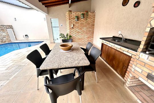 Área comum - Churrasqueira de casa à venda com 4 quartos, 427m² em Vila Galvão, Guarulhos