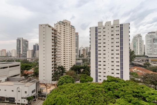 Vista da Suíte de apartamento à venda com 1 quarto, 27m² em Campo Belo, São Paulo