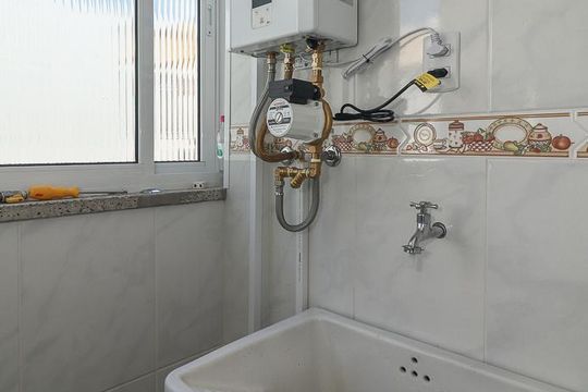 Área de Serviço de apartamento à venda com 3 quartos, 84m² em São João, Porto Alegre