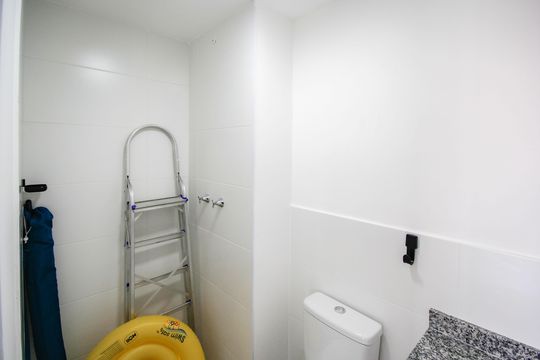 Banheiro Social de apartamento para alugar com 2 quartos, 42m² em Vila Brasilandia, São Paulo