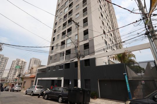Fachada de apartamento à venda com 2 quartos, 32m² em Vila Santa Clara, São Paulo