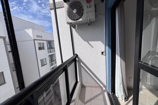 Varanda de apartamento para alugar com 2 quartos, 48m² em Recreio dos Bandeirantes, Rio de Janeiro