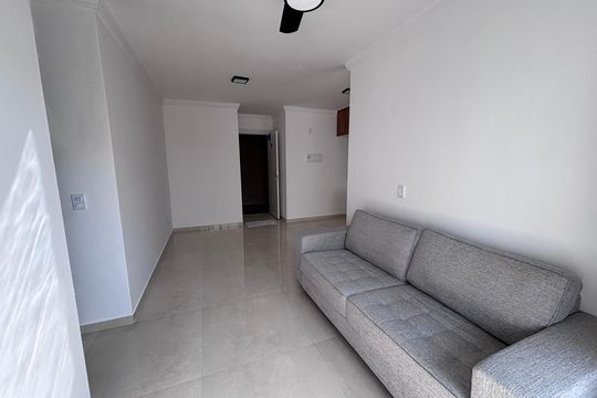 Sala de apartamento para alugar com 2 quartos, 48m² em Recreio dos Bandeirantes, Rio de Janeiro